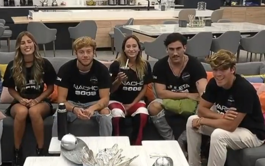 GH se viste de gala para celebrar el casamiento entre Julieta, Nacho y Marcos