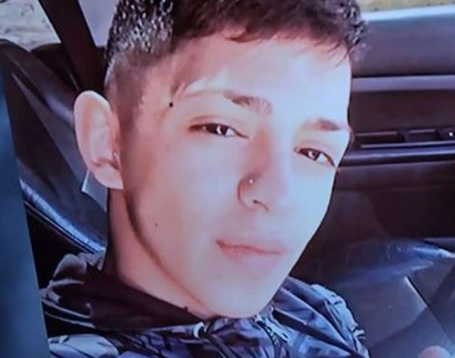 Un policía baleó a un joven y dijo que se le escaparon tres tiros: la víctima está en grave estado