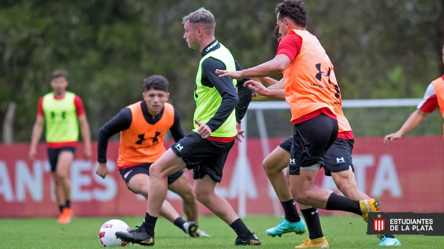 Estudiantes se entrena y Zielinski ratificará el equipo que tendrá dos cambios para ir a Varela