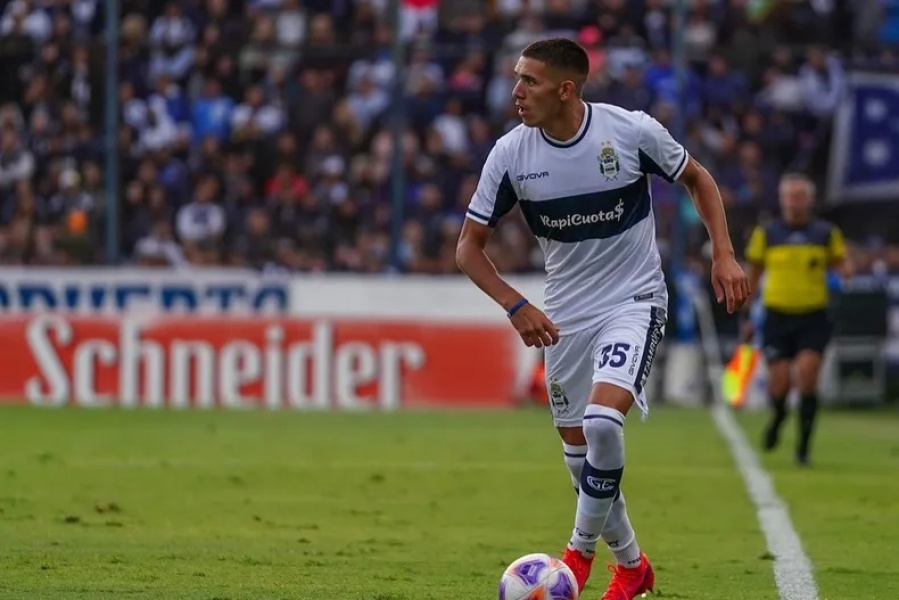 Liberaron a Alan Sosa tras permanecer detenido por haber mantenido cautiva a su novia casi dos horas