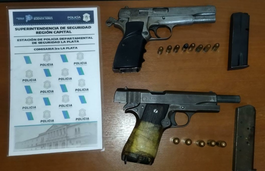 Violento ataque armado en una carnicería de Los Hornos terminó con dos detenidos