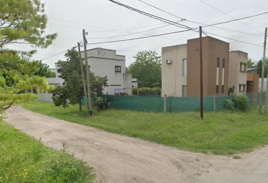 Entraron a robar en Villa Elisa y se llevaron hasta las zapatillas de su víctima