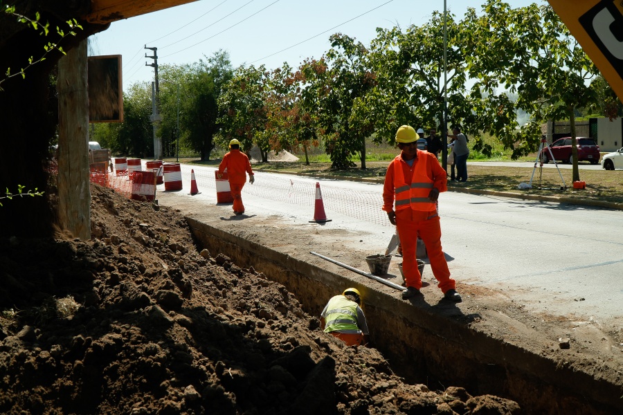 Desde el Municipio de La Plata confirmaron la pavimentación de 60 calles para ”que los ciudadanos puedan transitar seguros”