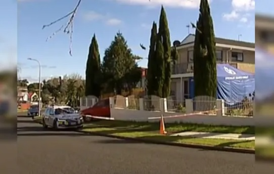 Macabro hallazgo: compraron valijas y encontraron restos humanos dentro