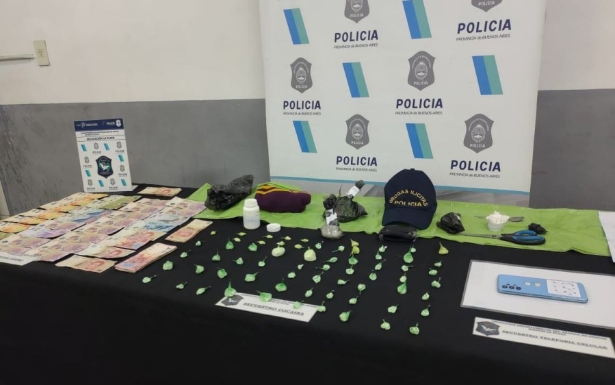 Vino estudiar arquitectura a La Plata y lo detuvieron por tenencia de estupefacientes valuados en 300 mil pesos