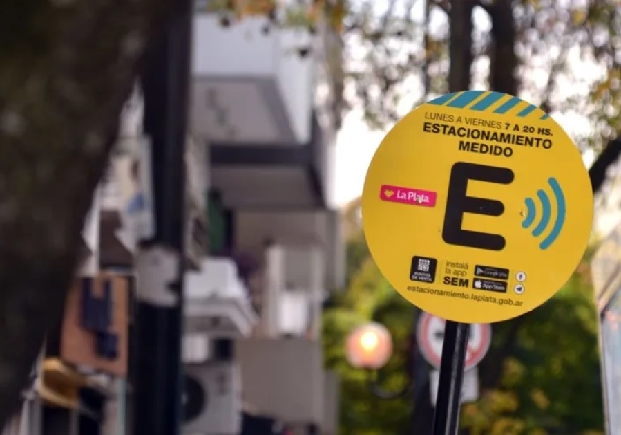 Durante enero se cobrará el Estacionamiento Medido en La Plata con horario reducido