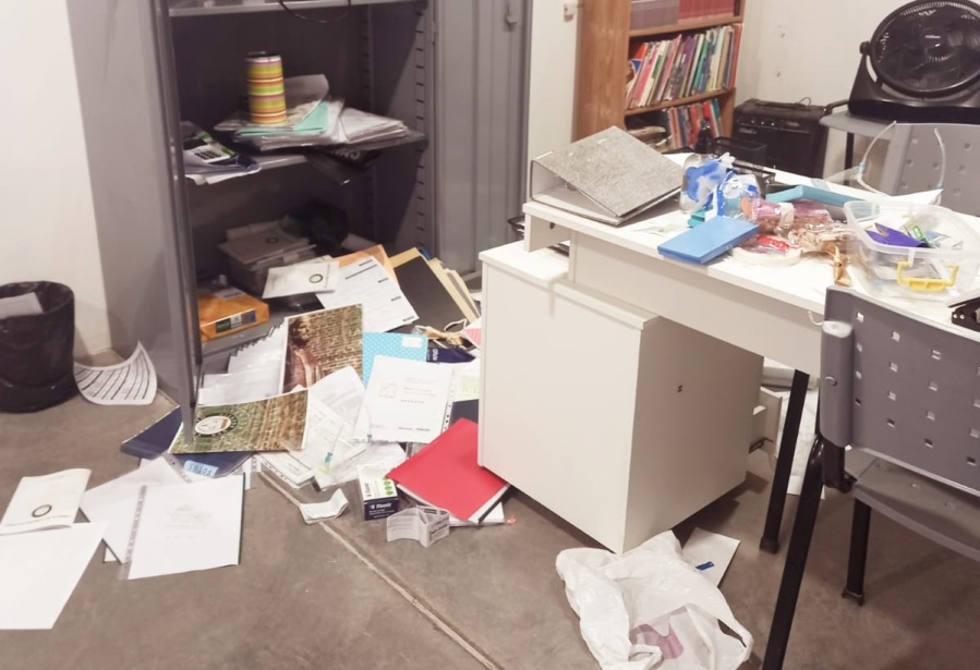 ”En cinco días ya nos atacaron tres veces”: Robaron y destrozaron en un colegio de Abasto