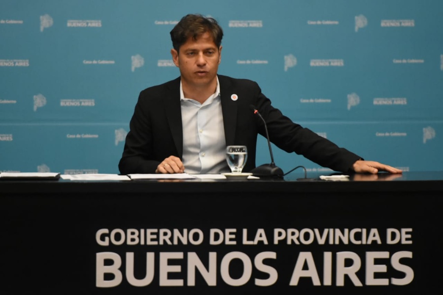 Kicillof habló de los chats sobre la visita al Lago Escondido: ”Esto es muy grave, no puede quedar impune”