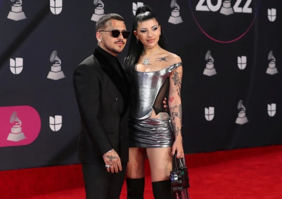 La amorosa dedicatoria de Nodal a Cazzu en los Latin Grammy 2022: “Gracias por…”