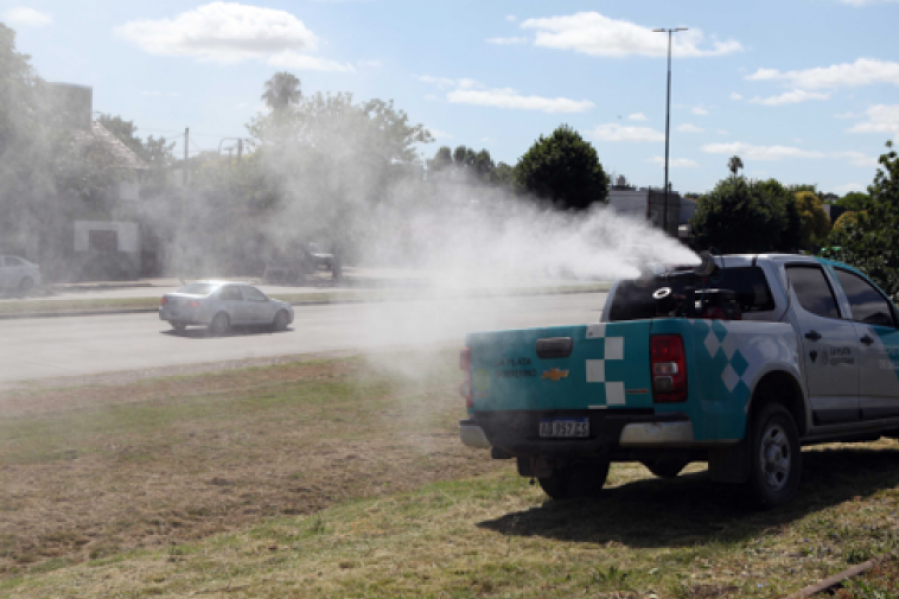 La fumigación llegará este lunes a seis calles de Los Hornos y el Casco Urbano de La Plata
