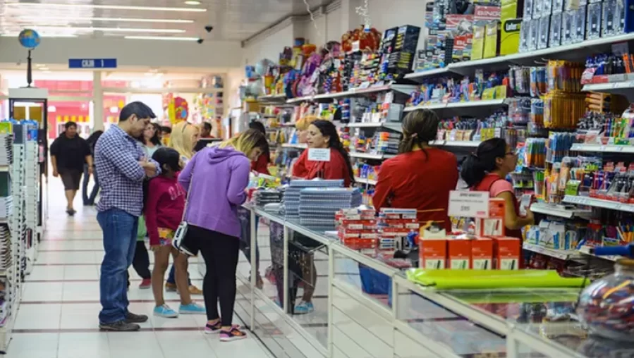 Se recupera el empleo registrado en el sector de comercio