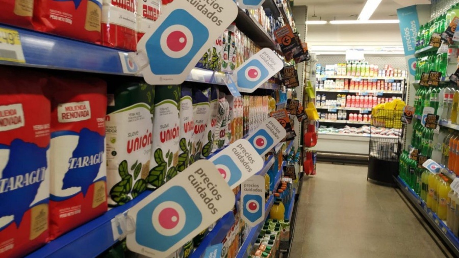 El Gobierno busca tener una base de 1.300 productos a precios regulados en 2022