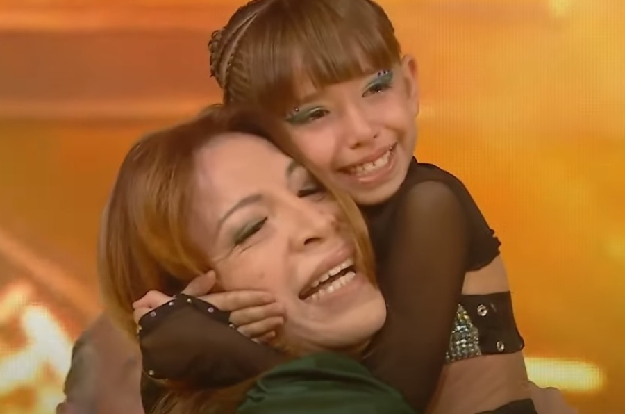 Tiene ocho años, brilló con su baile, emocionó al jurado de Got Talent Argentina y se ganó el Botón Dorado de Lizy Tagliani
