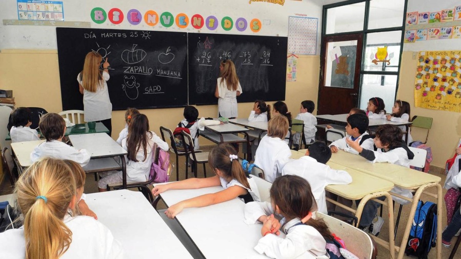 Se oficializó la ampliación horaria en las escuelas primarias de la Provincia: abarcará a 650 colegios