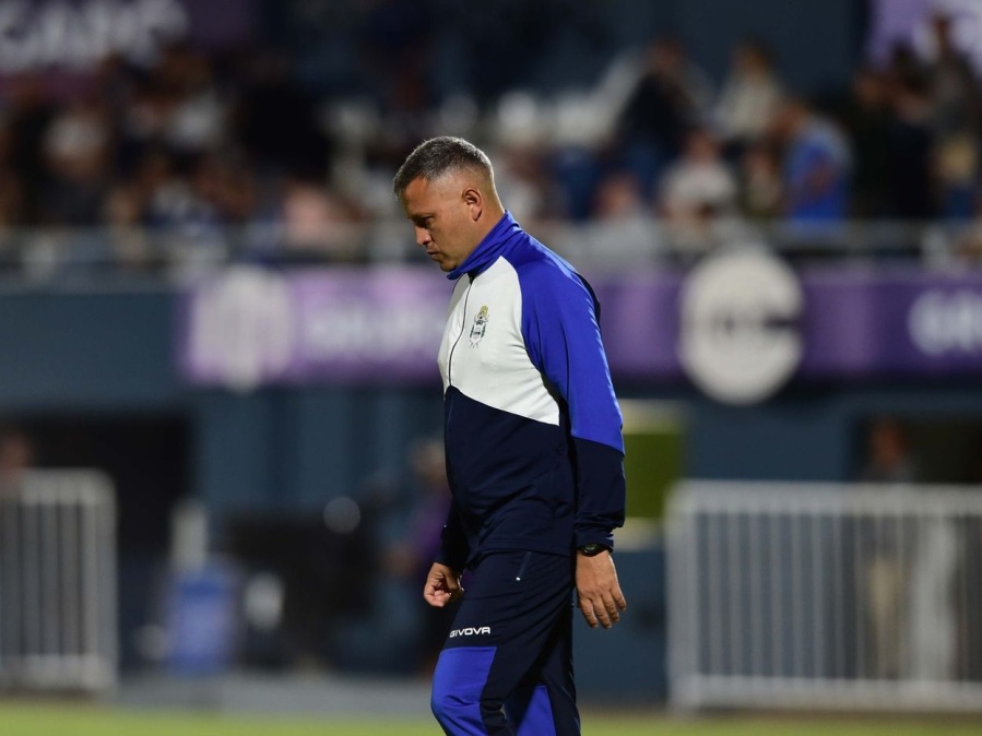 Gimnasia le apunta a Vélez y Flores fue ratificado como entrenador