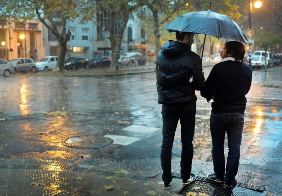 ¿Se arma la mesa adentro o afuera? Así estará el tiempo en La Plata y la región durante Nochebuena y Navidad