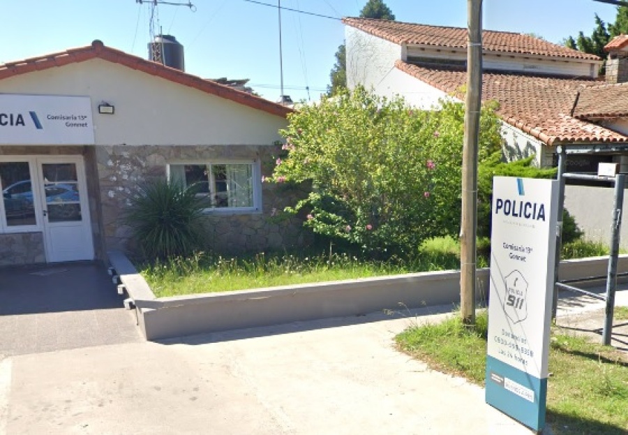 Seis policías de la Bonaerense están acusados de robar a una familia de Gonnet y nuevas pruebas complican su situación