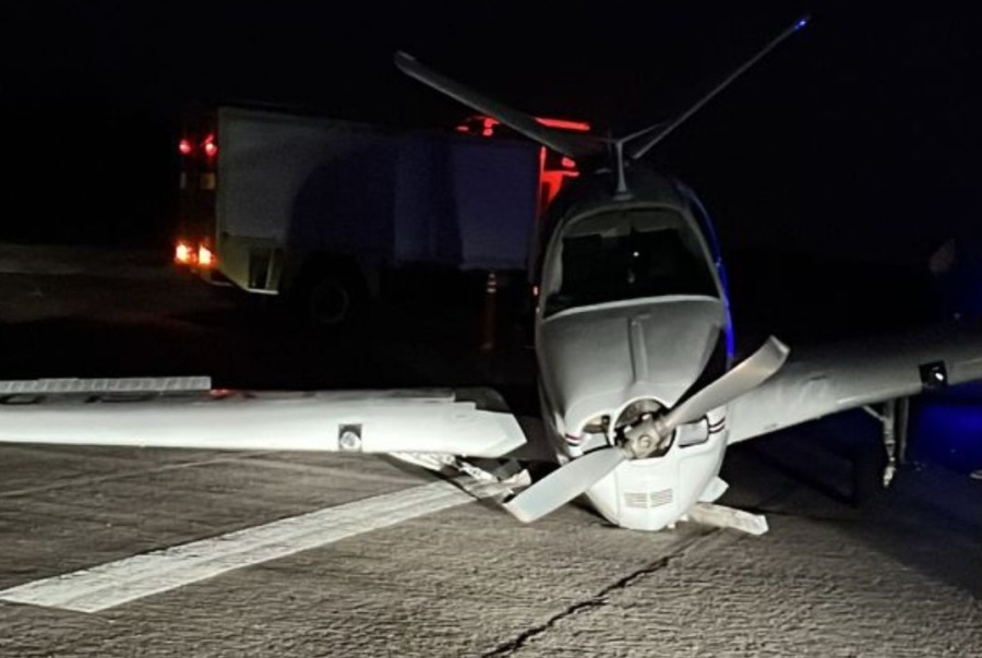 Una avioneta tuvo que aterrizar de urgencia en La Plata y casi termina en tragedia