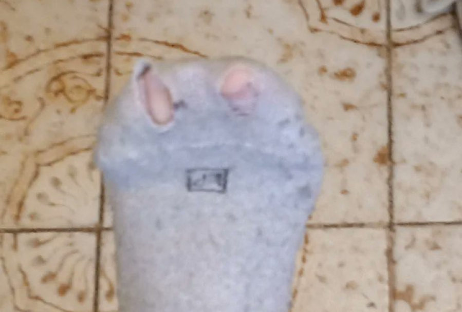 Debutaba en la clase de pilates y pasó la vergüenza de su vida por culpa de sus medias: ”Es para no tener olor a pata”