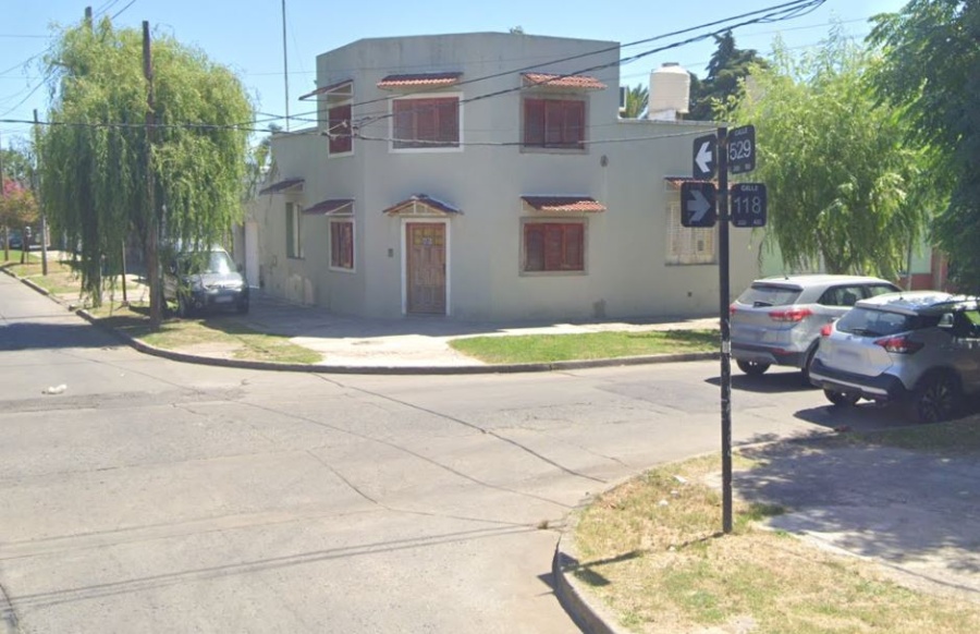 Una mujer fue asaltada en Tolosa por un delincuente que simuló estar armado