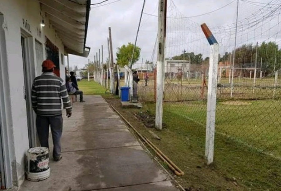 Atacaron un club de Berisso y causaron destrozos