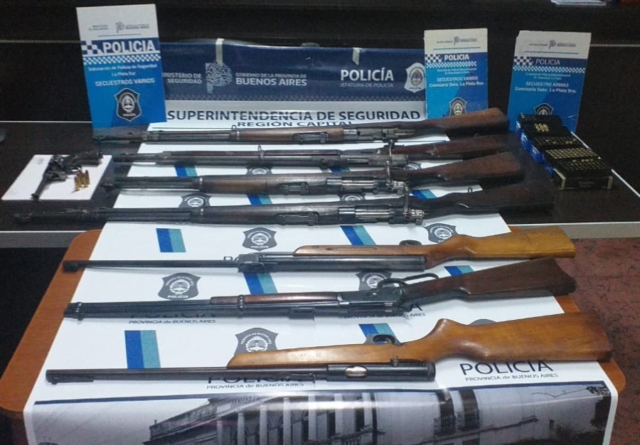 Detuvieron al ”loco del fusil” que amenazaba a los vecinos de parque Saavedra