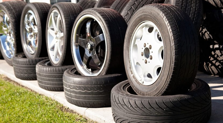 Millonario robo en la Zona Franca La Plata: asaltaron a un camionero y se llevaron 100 mil dólares en neumáticos