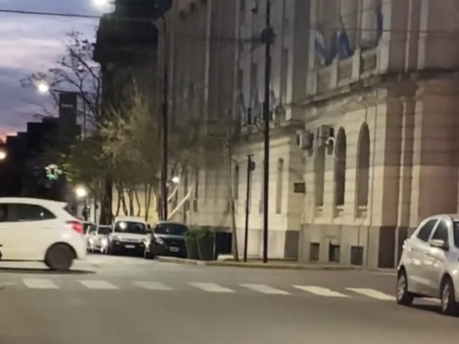 Cuando ser platense es deporte de alto riesgo: “en La Plata cruzar la calle siendo peatón es arriesgar tu vida”