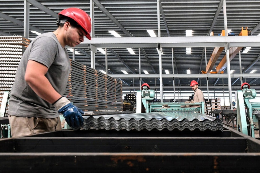 El Gobierno actualizó una normativa clave para facilitar el acceso al financiamiento de las pymes