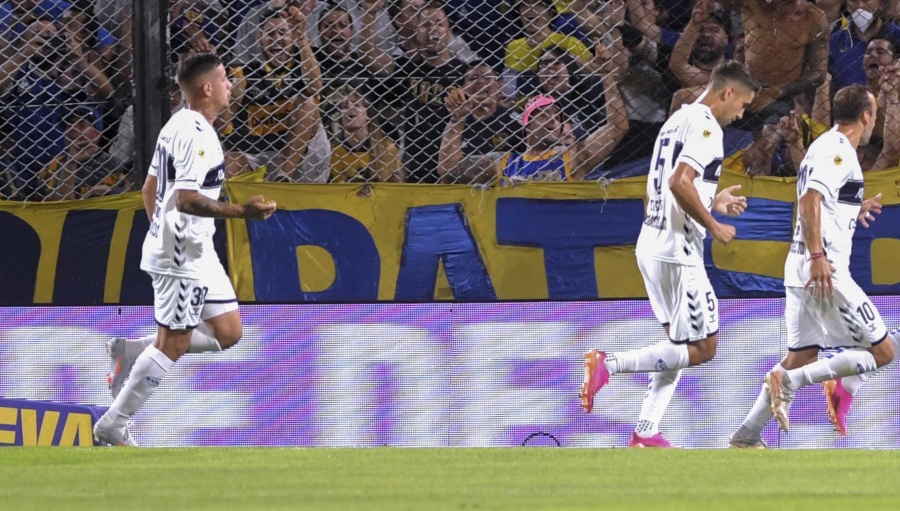 En Gimnasia se lo sacaron de encima, la rompe afuera y podría ser convocado a la Selección