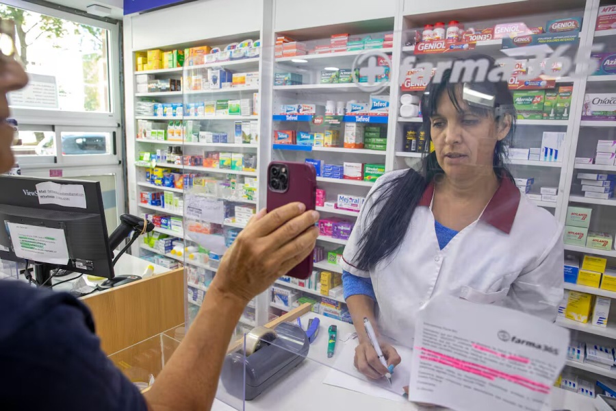 El Gobierno nacional lanzó medidas para intentar amortiguar la suba de los medicamentos