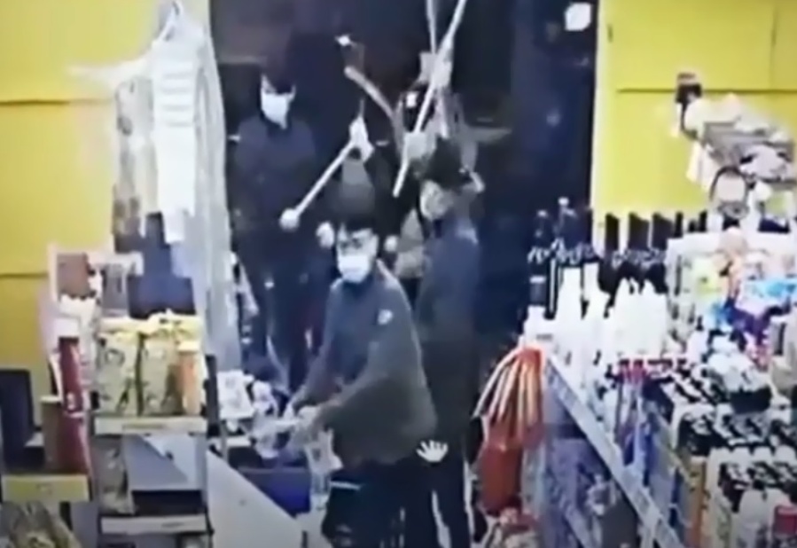 Mafia China en La Plata: múltiples allanamientos y una persona detenida que habría actuado en el ataque a un supermercado