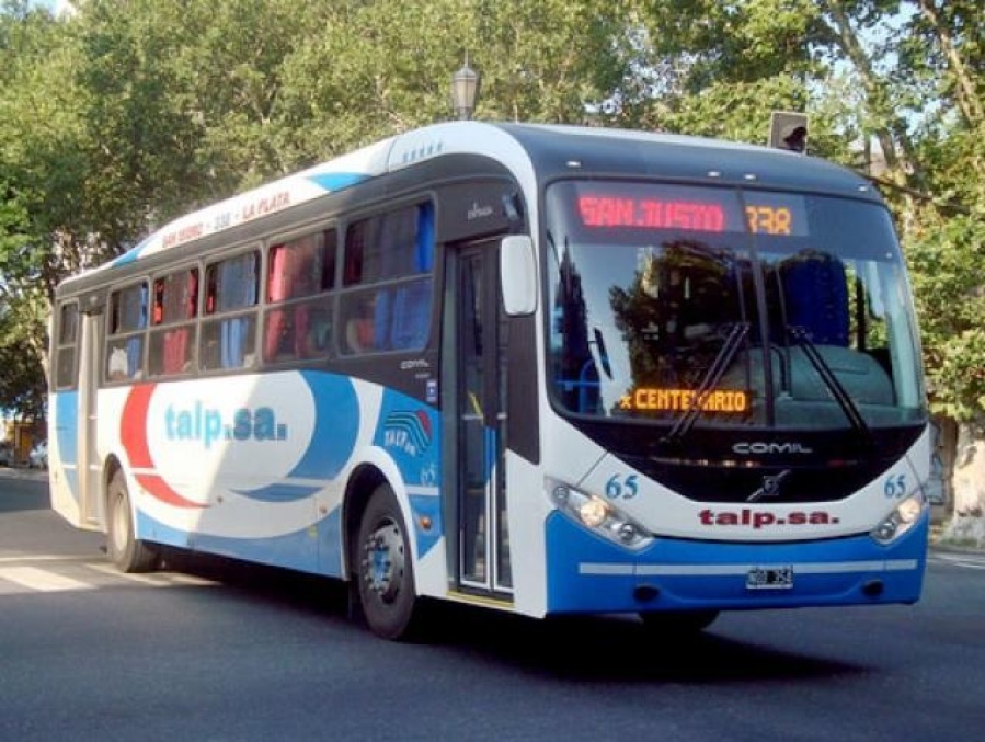 Se levantó el paro de transporte y los colectivos vuelven a circular con normalidad