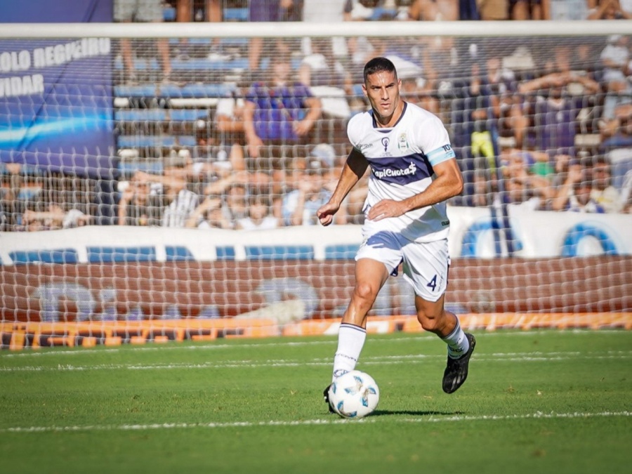 ¿Qué equipo planea Madelón para bajar a uno los punteros?