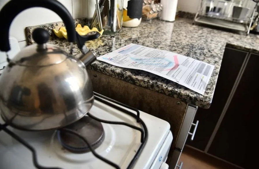 Imputaron a 95 empresas de todo el país por cobrar tasas municipales en sus facturas de servicios públicos