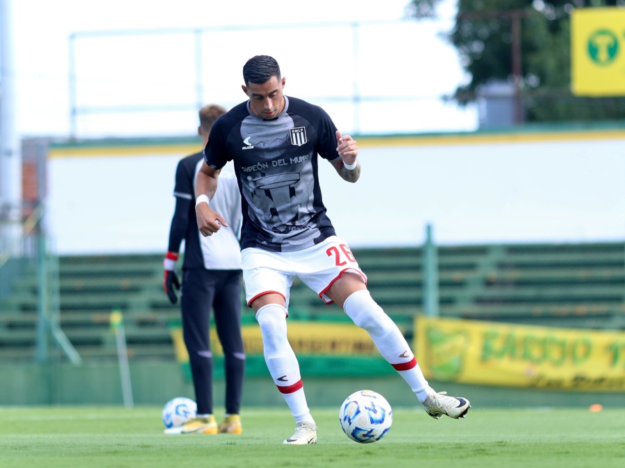 ¿Qué dijo Domínguez sobre el debut de Funes Mori y por qué se demora el estreno de Farías?