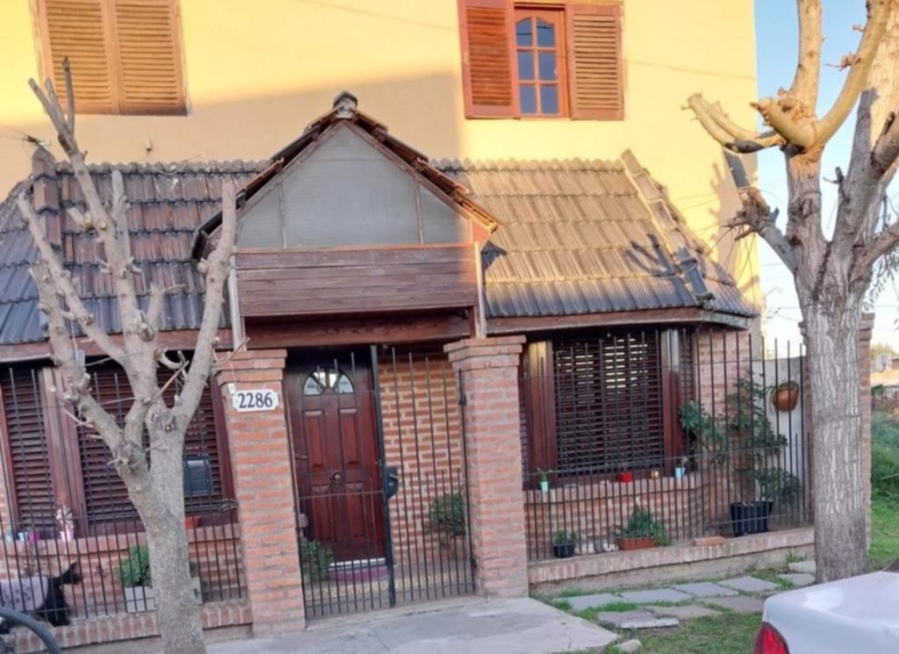 Robaron en una casa de Berisso cuando los dueños no estaban: se llevaron una importante suma de dinero