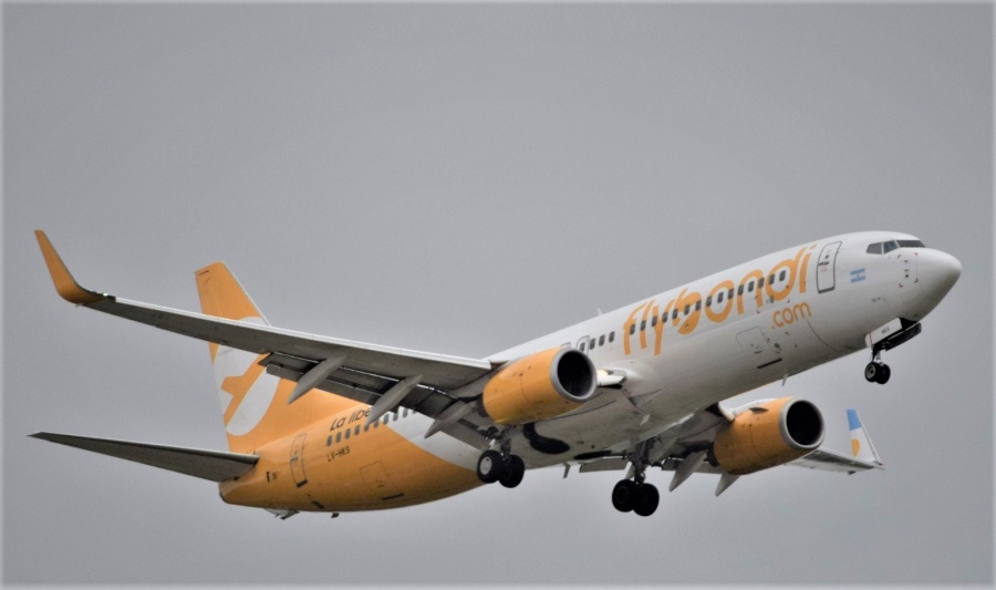 Una aeronave con destino a Brasil sobrevoló La Plata casi dos horas