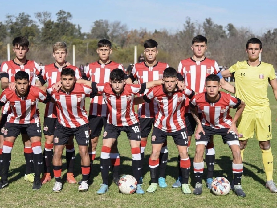 ¿Cuáles son los pibes por los que apuesta Domínguez en un juego determinante para su ciclo?