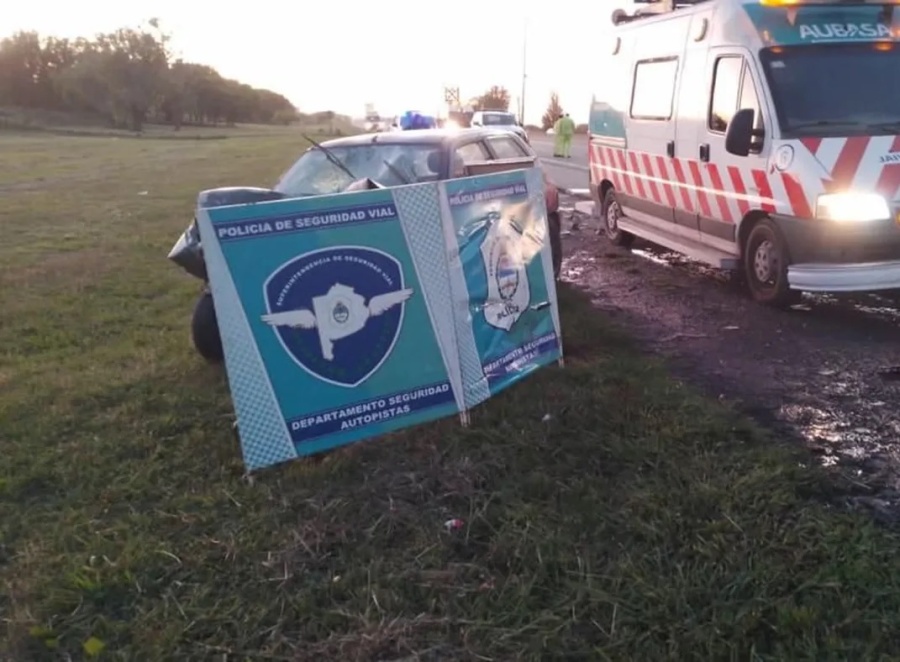 Identificaron al hombre que murió en la Autopista Buenos Aires - La Plata tras ser embestido cuando arreglaba un desperfecto