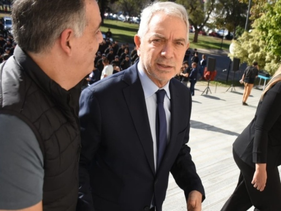 Fraude, malversación de fondos y abuso de autoridad: Alak presenta una denuncia penal por delitos en el Municipio