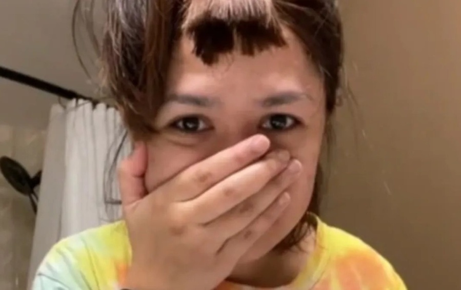 Quería el “corte” mariposa pero terminó como un león: una influencer es furor por una tendencia en Tik tok