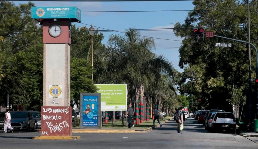 En lo que va del año se abrieron más de 50 comercios en Los Hornos: ”Hoy pasan cosas que antes eran impensadas”