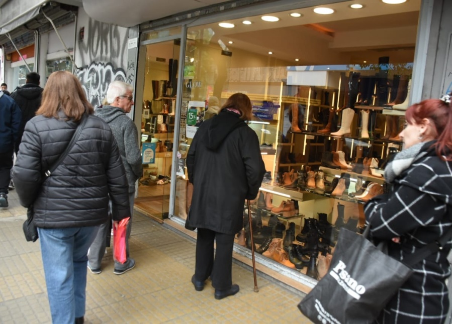 Muebles, motos, libros y perfumería: uno por uno, todos los productos con el Ahora 12 que se extendió hasta el 2024