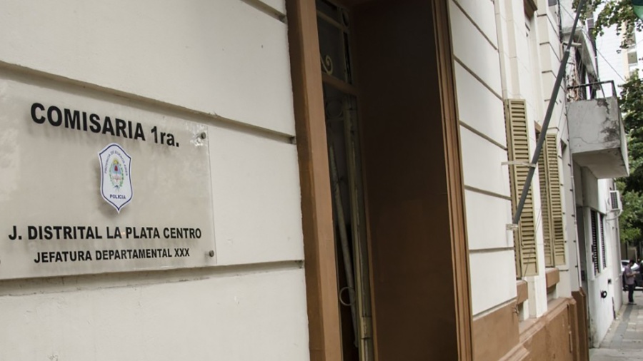 Tiktokers fueron detenidos por pelearse en pleno centro platense