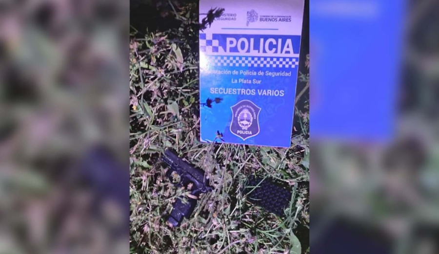 Extrema tensión, tiroteo y un delincuente herido en el barrio platense de San Carlos