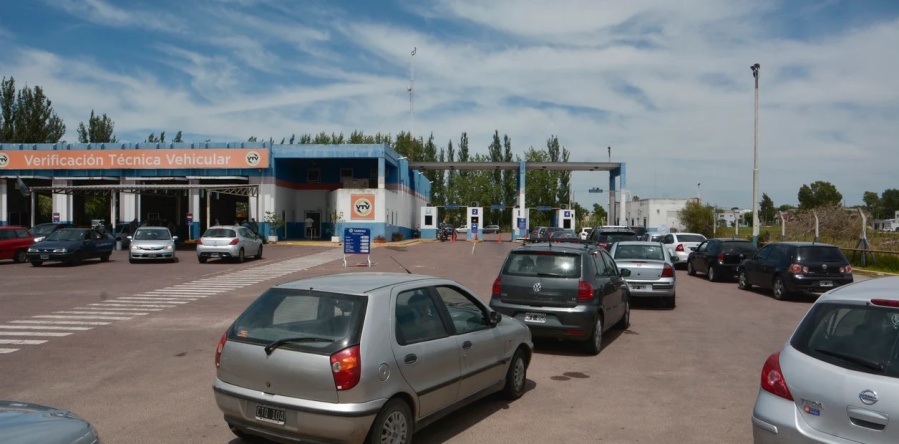 Por el feriado nacional los turnos para hacer la VTV en La Plata están en duda: instan a reprogramar todos