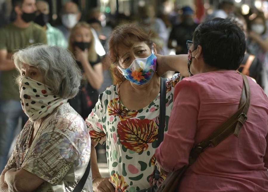 Comenzó a pagarse el bono de 6 mil pesos para jubilados: así seguirá el cronograma según la terminación del DNI