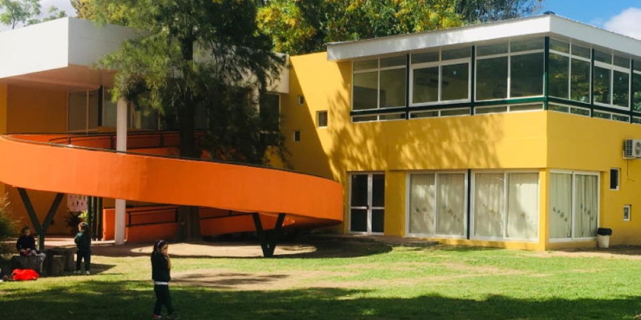 A la rebelión de los colegios platenses se sumó el Patris de City Bell