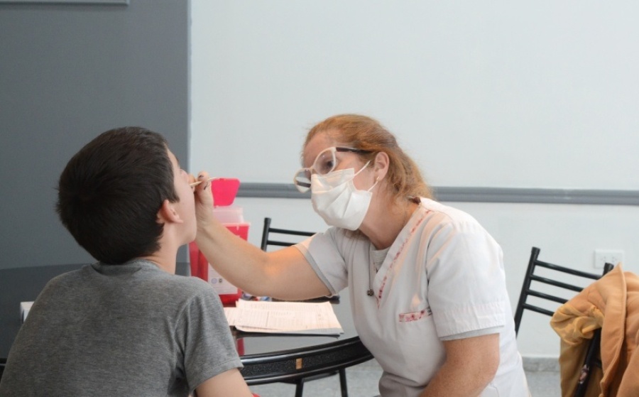 Los controles de salud gratuitos llegarán esta semana a Tolosa, Altos de San Lorenzo, San Carlos y Barrio Aeropuerto